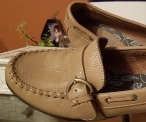 Dockers leather shoes